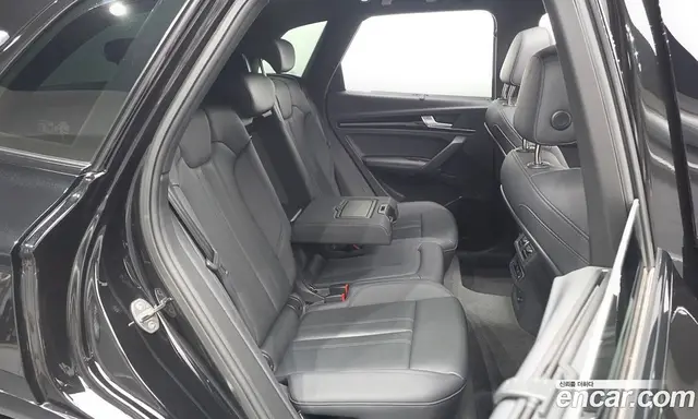 Audi Q5 2024 2.0 автомат (гидро), миниатюра 11