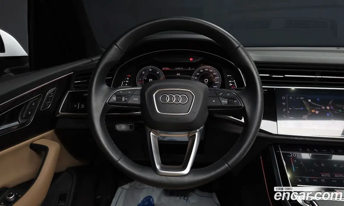 Audi Q7 2023 3.0 автомат (гидро), фото 13