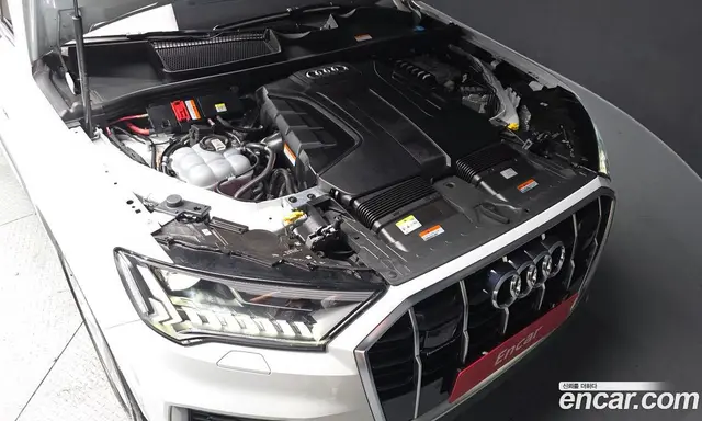 Audi Q7 2023 3.0 автомат (гидро), миниатюра 6