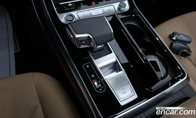 Audi Q7 2023 3.0 автомат (гидро), миниатюра 9