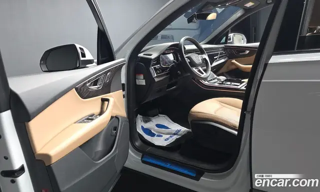 Audi Q7 2023 3.0 автомат (гидро), миниатюра 10