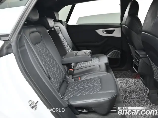 Audi Q8 2025 3.0 автомат (гидро), миниатюра 12