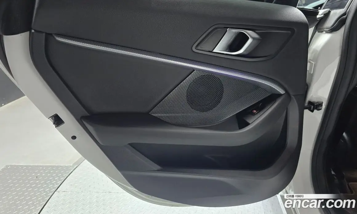 BMW 2 серия 2021 2.0 автомат (гидро), фото 15