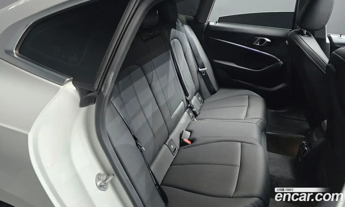 BMW 2 серия 2021 2.0 автомат (гидро), фото 17