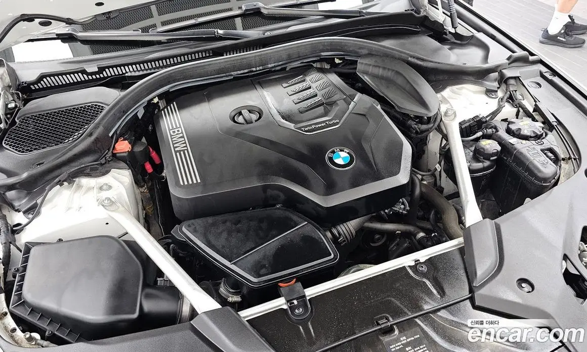 BMW 5 серия 2020 2.0 автомат (гидро), фото 6