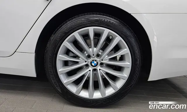 BMW 5 серия 2020 2.0 автомат (гидро), миниатюра 7