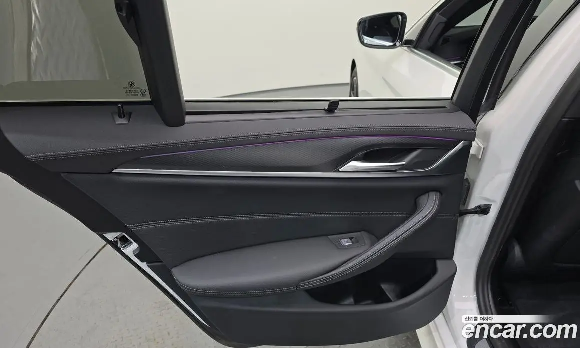 BMW 5 серия 2023 2.0 автомат (гидро), фото 15