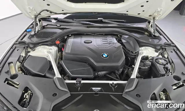 BMW 5 серия 2023 2.0 автомат (гидро), миниатюра 6