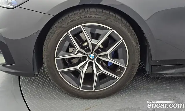 BMW 5 серия 2024 2.0 автомат (гидро), миниатюра 5