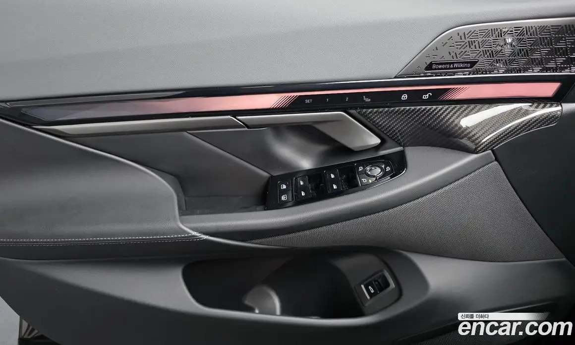 BMW 5 серия 2025 2.0 автомат (гидро), фото 14