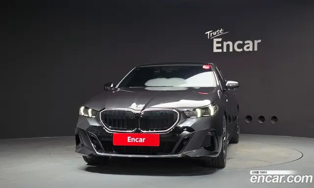 BMW 5 серия 2025 2.0 автомат (гидро), миниатюра 3