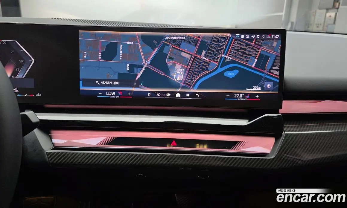 BMW 5 серия 2025 2.0 автомат (гидро), фото 24