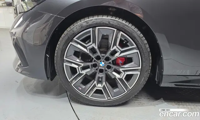 BMW 5 серия 2025 2.0 автомат (гидро), миниатюра 5