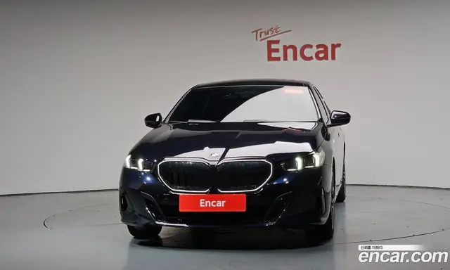 BMW 5 серия 2025 2.0 автомат (гидро), миниатюра 2