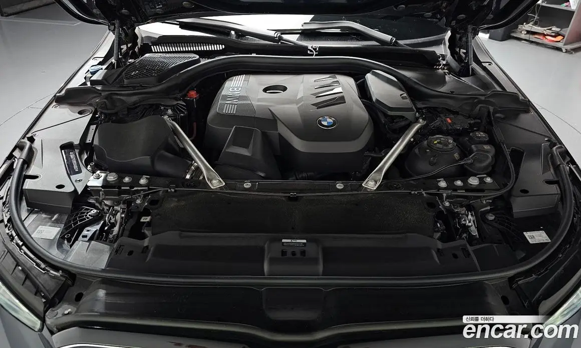 BMW 5 серия 2025 2.0 автомат (гидро), фото 5