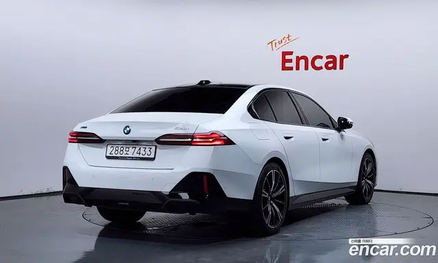 BMW 5 серия 2026 2.0 автомат (гидро), миниатюра 2