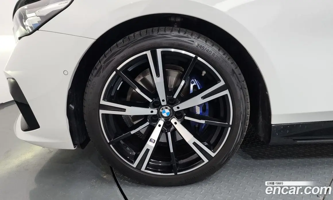 BMW 5 серия 2026 2.0 автомат (гидро), фото 5