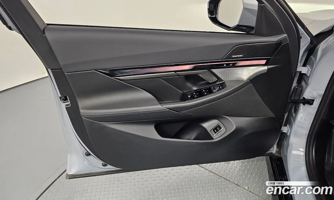 BMW 5 серия 2026 2.0 автомат (гидро), фото 14