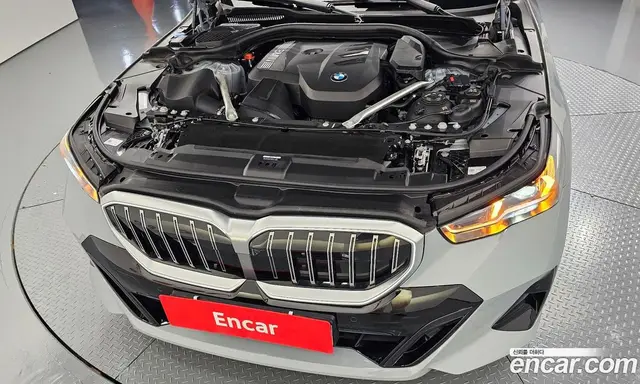 BMW 5 серия 2026 2.0 автомат (гидро), миниатюра 6