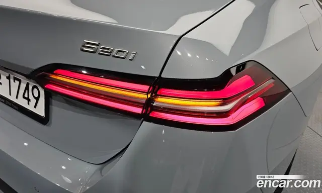 BMW 5 серия 2026 2.0 автомат (гидро), миниатюра 9