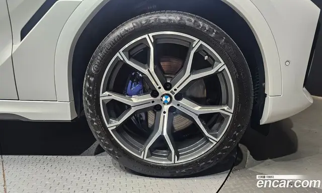 BMW X6 2021 3.0 автомат (гидро), миниатюра 7