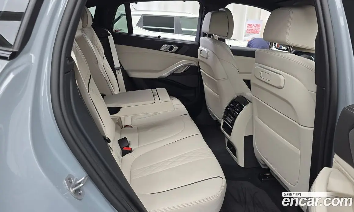 BMW X6 2025 3.0 автомат (гидро), фото 11