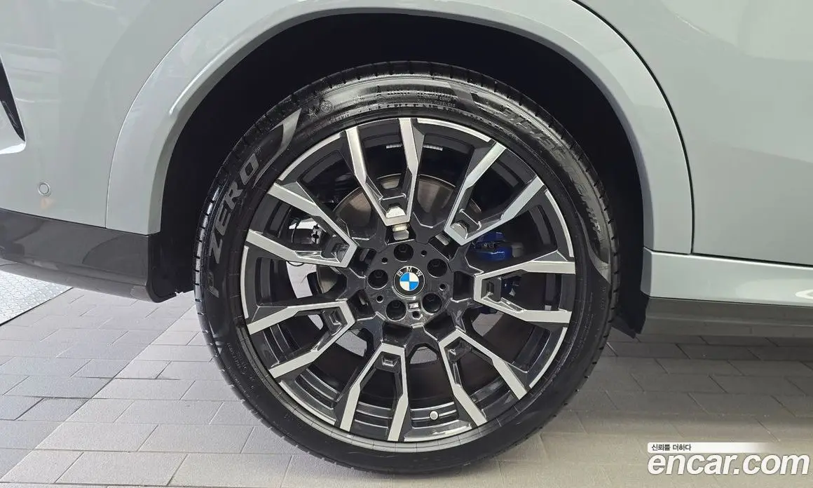 BMW X6 2025 3.0 автомат (гидро), фото 5