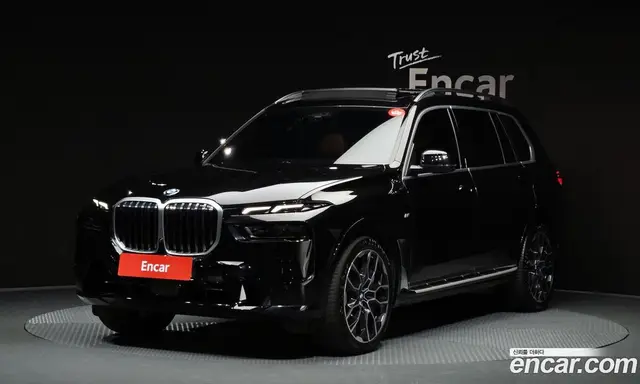 BMW X7 2023 3.0 автомат (гидро), миниатюра 1