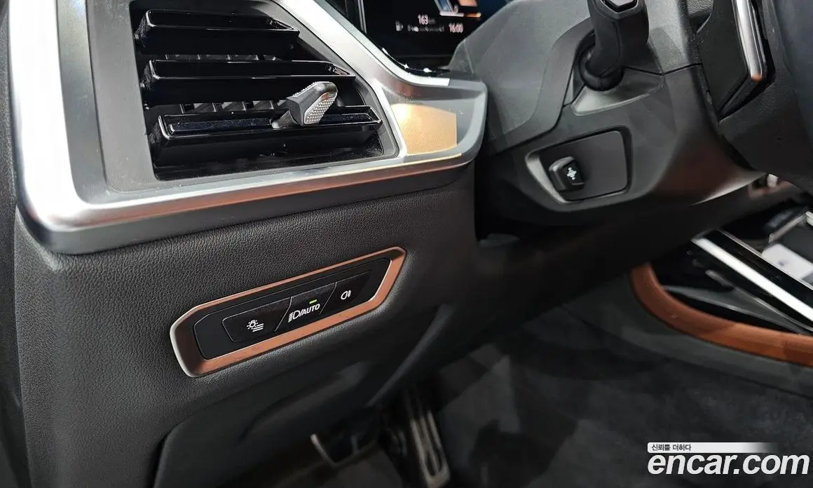 BMW X7 2023 3.0 автомат (гидро), фото 30