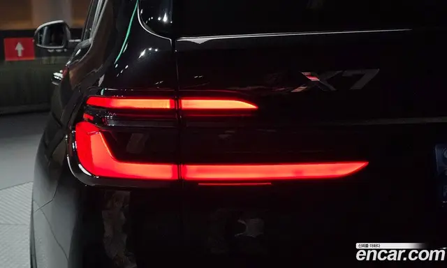 BMW X7 2023 3.0 автомат (гидро), миниатюра 9