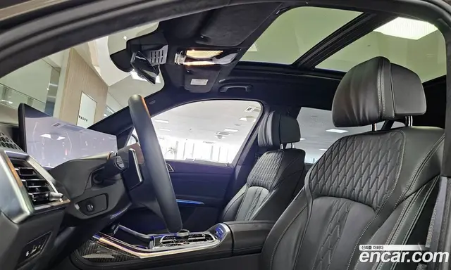 BMW X7 2026 3.0 автомат (гидро), миниатюра 10