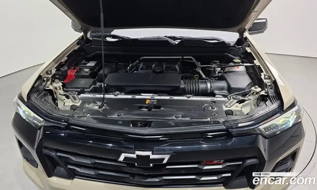 Chevrolet Colorado 2023 2.7 автомат (гидро), миниатюра 6