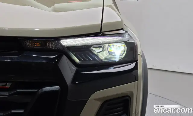 Chevrolet Colorado 2023 2.7 автомат (гидро), миниатюра 8