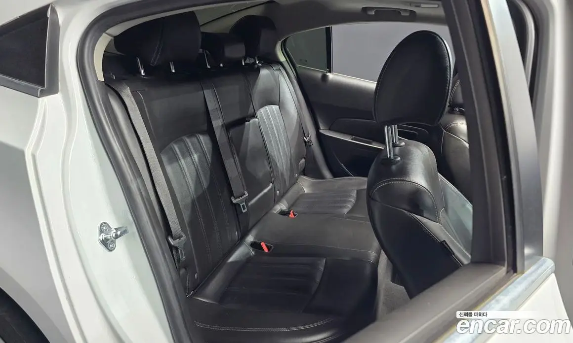 Chevrolet Cruze 2014 1.4 автомат (гидро), фото 18