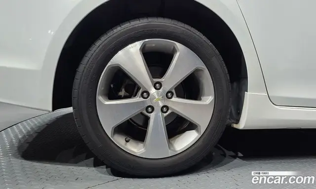 Chevrolet Cruze 2014 1.4 автомат (гидро), миниатюра 5