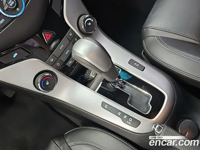 Chevrolet Cruze 2016 1.8 автомат (гидро), миниатюра 8