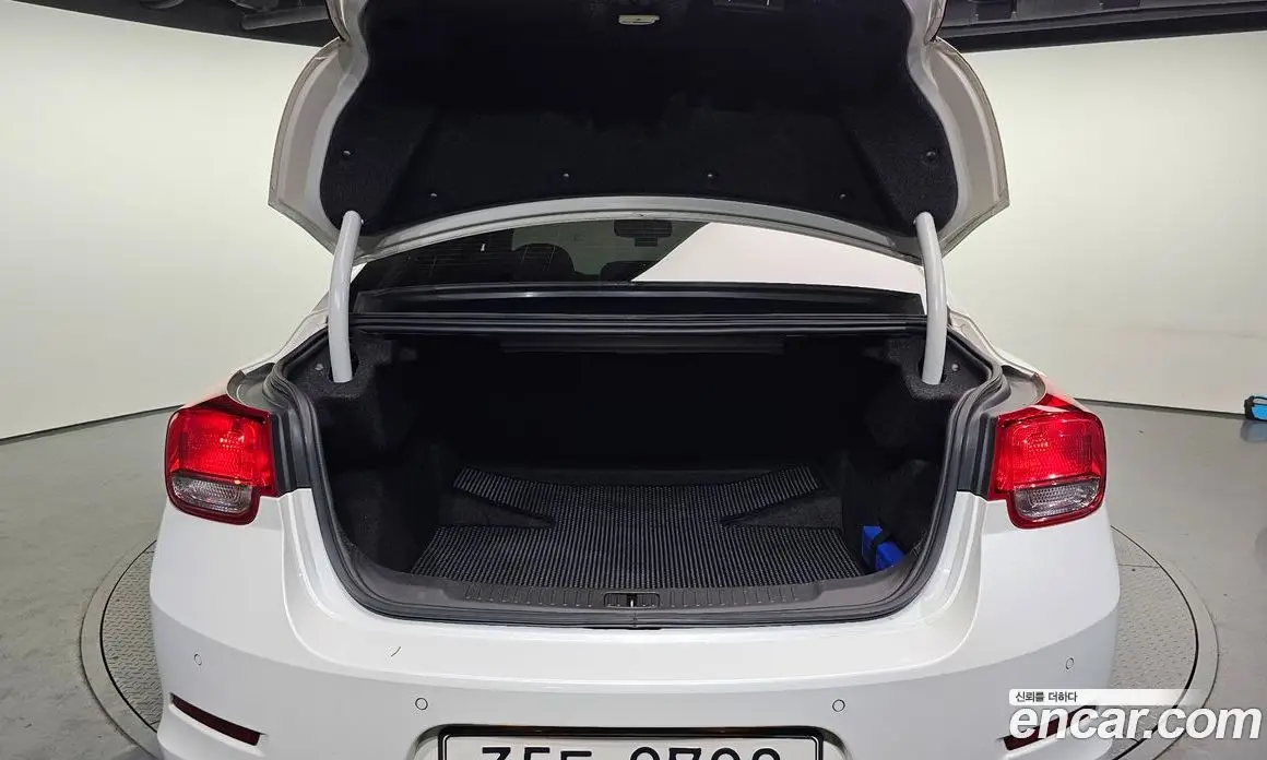 Chevrolet Malibu 2014 2.0 автомат (гидро), фото 20