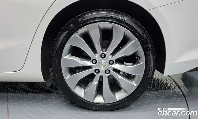 Chevrolet Malibu 2016 2.0 автомат (гидро), миниатюра 7