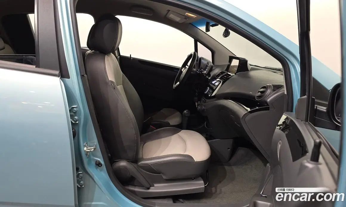 Chevrolet Matiz 2011 1.0 автомат (гидро), фото 11