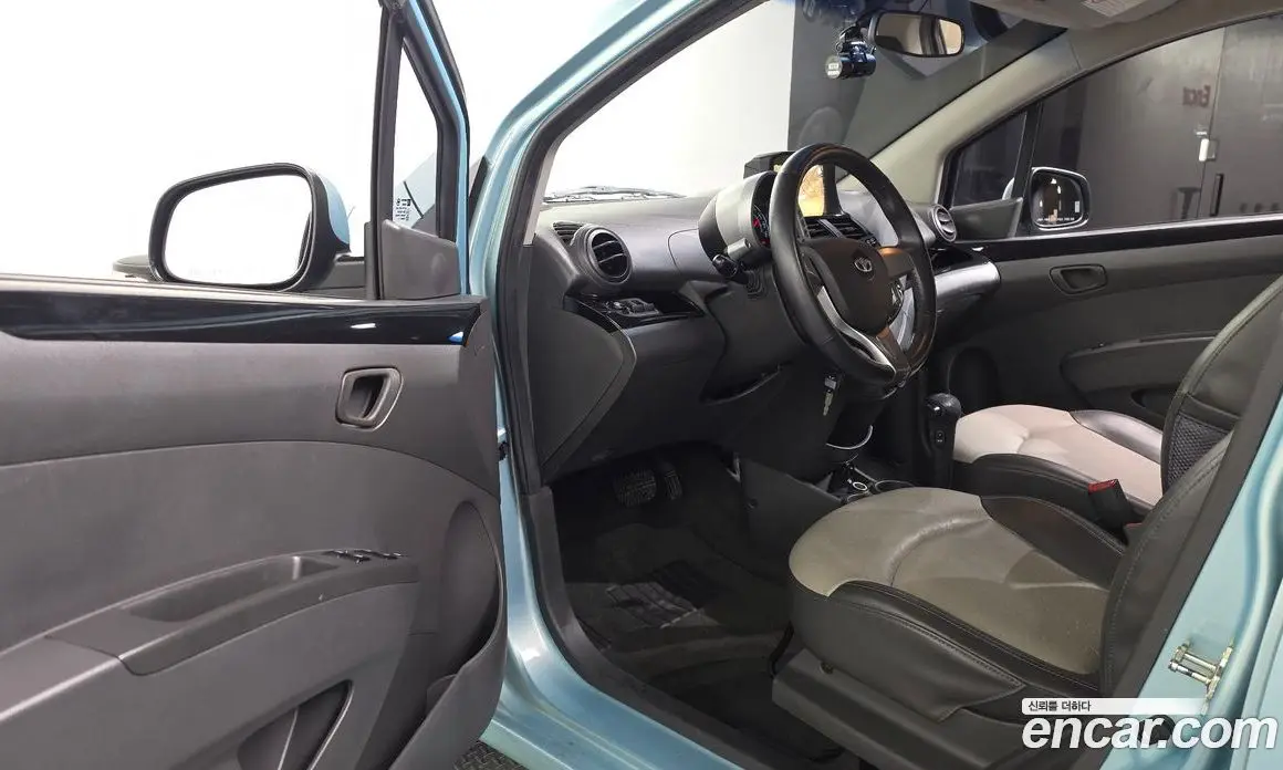 Chevrolet Matiz 2011 1.0 автомат (гидро), фото 10
