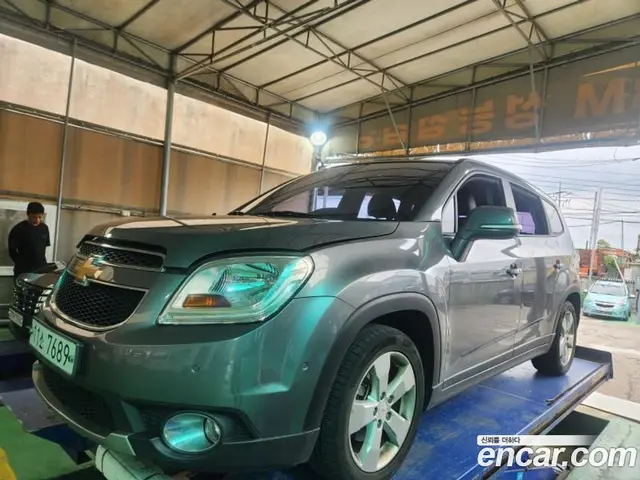 Chevrolet Orlando 2015 2.0 автомат (гидро), миниатюра 2