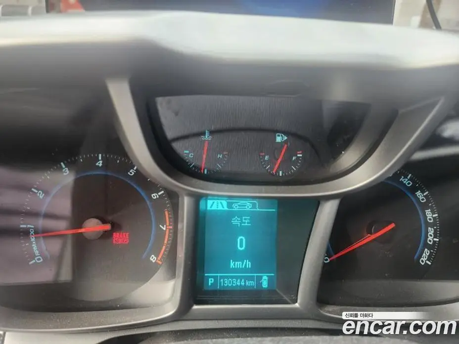 Chevrolet Orlando 2015 2.0 автомат (гидро), фото 5