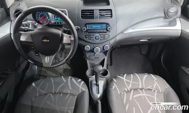 Chevrolet Spark 2013 1.0 автомат (гидро), миниатюра 7