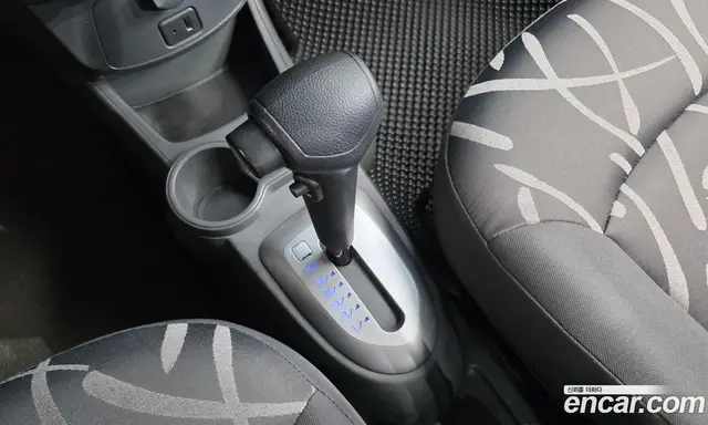 Chevrolet Spark 2013 1.0 автомат (гидро), миниатюра 9