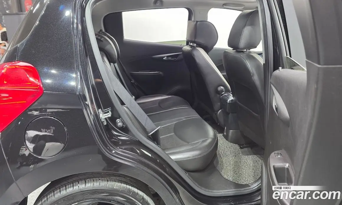 Chevrolet Spark 2017 1.0 автомат (гидро), фото 17