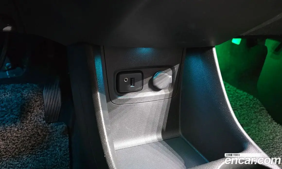 Chevrolet Spark 2017 1.0 автомат (гидро), фото 19