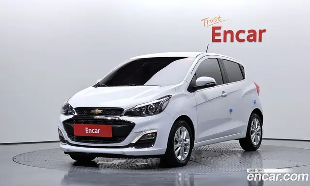 Chevrolet Spark 2019 1.0 автомат (гидро), миниатюра 1
