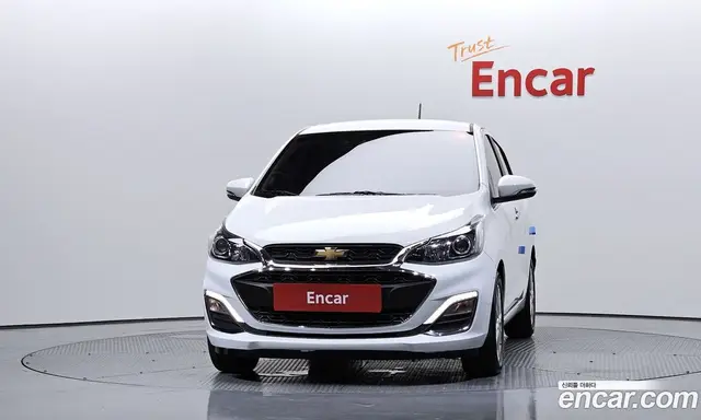 Chevrolet Spark 2019 1.0 автомат (гидро), миниатюра 3