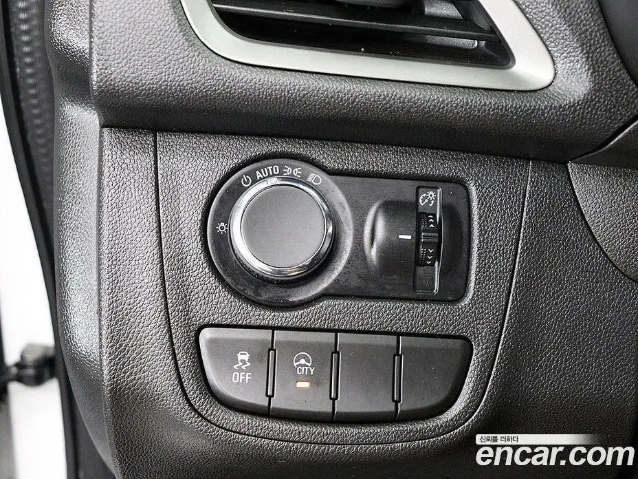 Chevrolet Spark 2020 1.0 автомат (гидро), фото 13