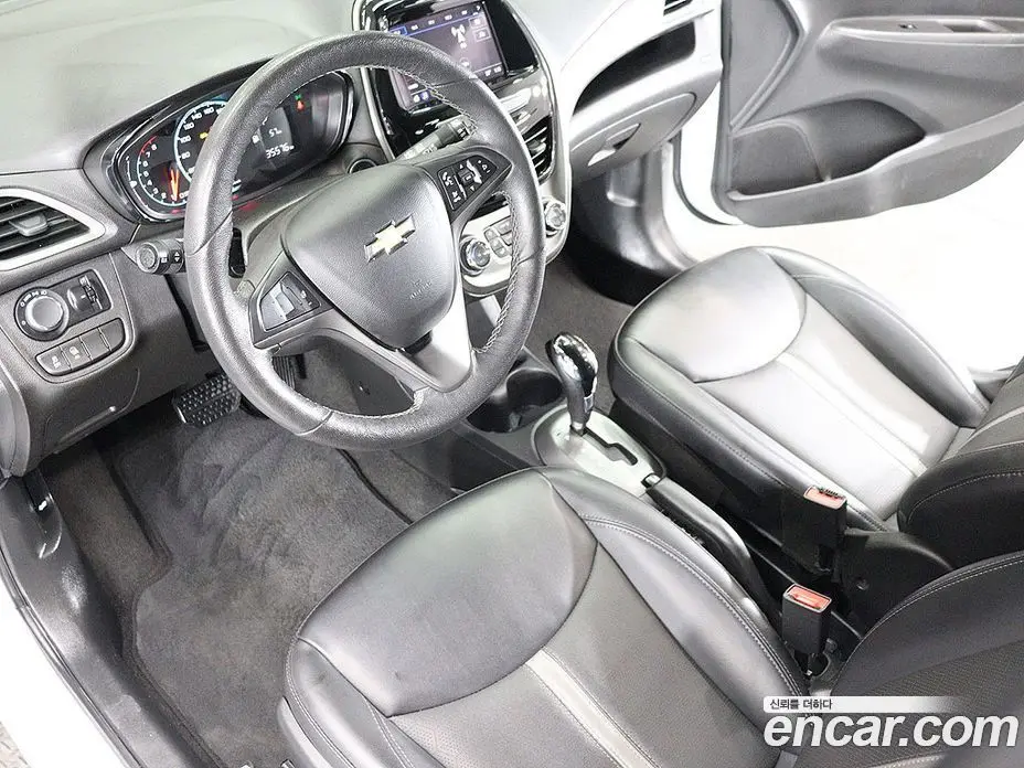 Chevrolet Spark 2020 1.0 автомат (гидро), фото 18